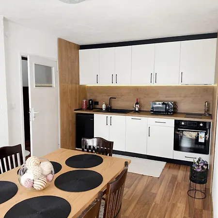 Nomad Spot Coliving 班斯科