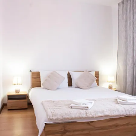 Nomad Spot Coliving Апартамент