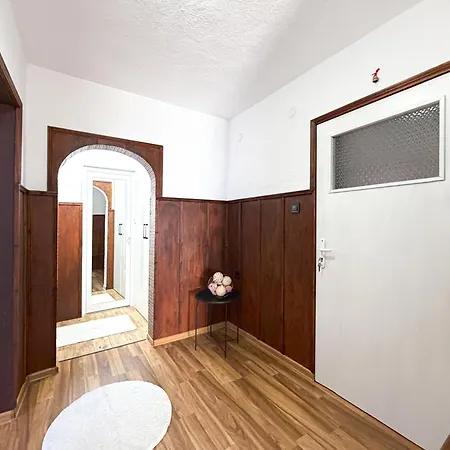 Nomad Spot Coliving 班斯科