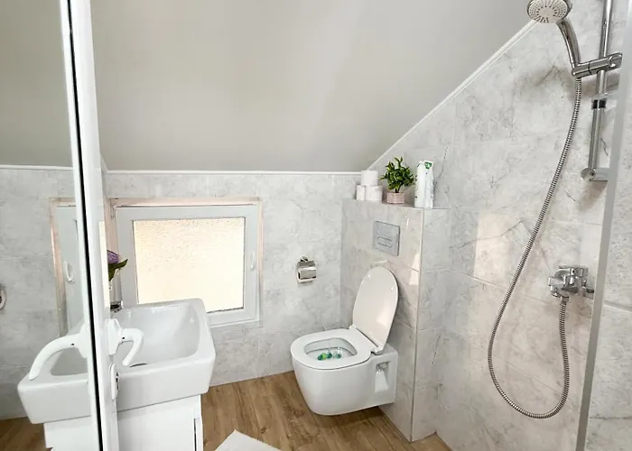 Nomad Spot Coliving Банско